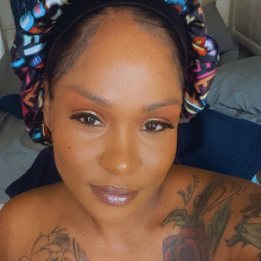 Meet your Posher, Theresa